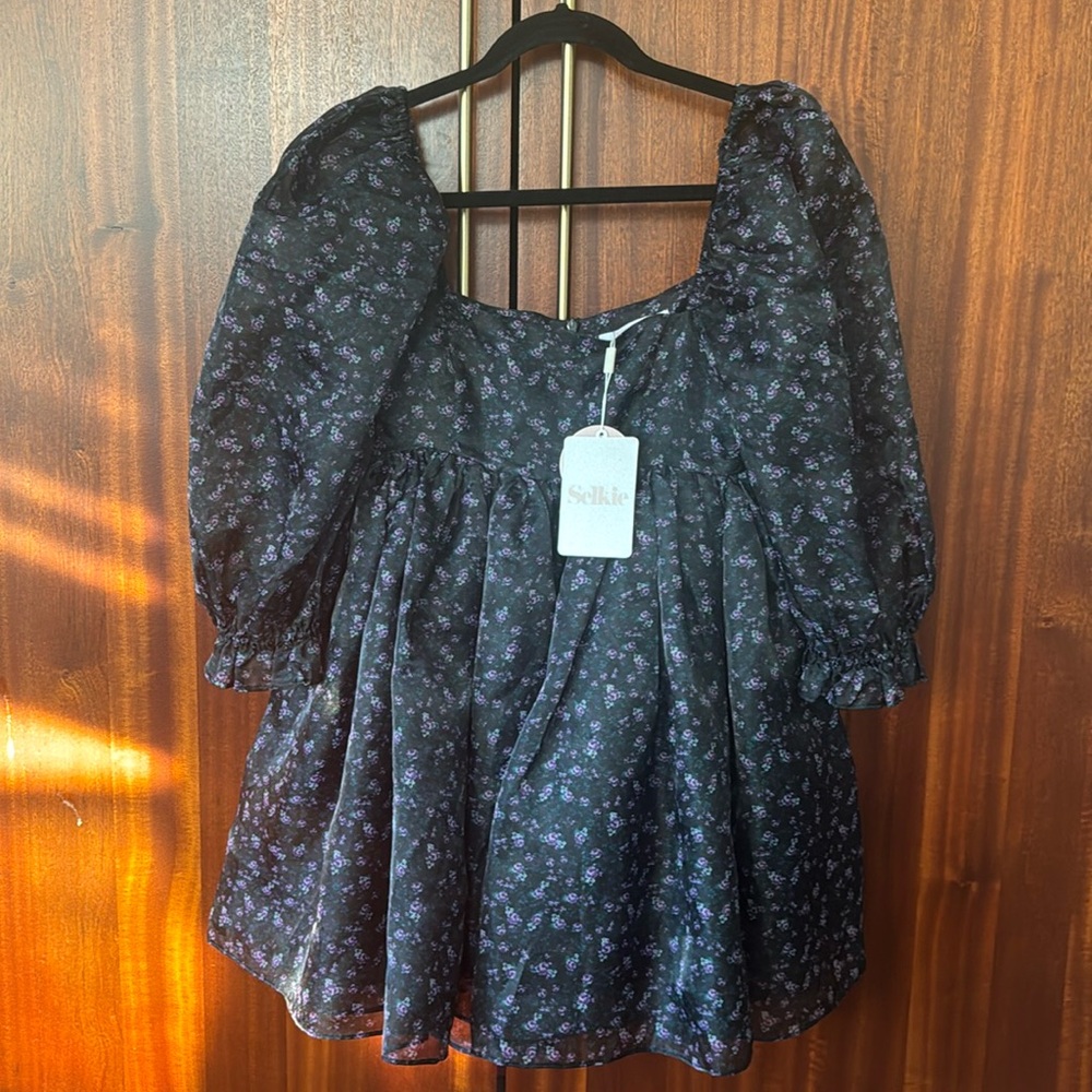 Selkie puff dress size S